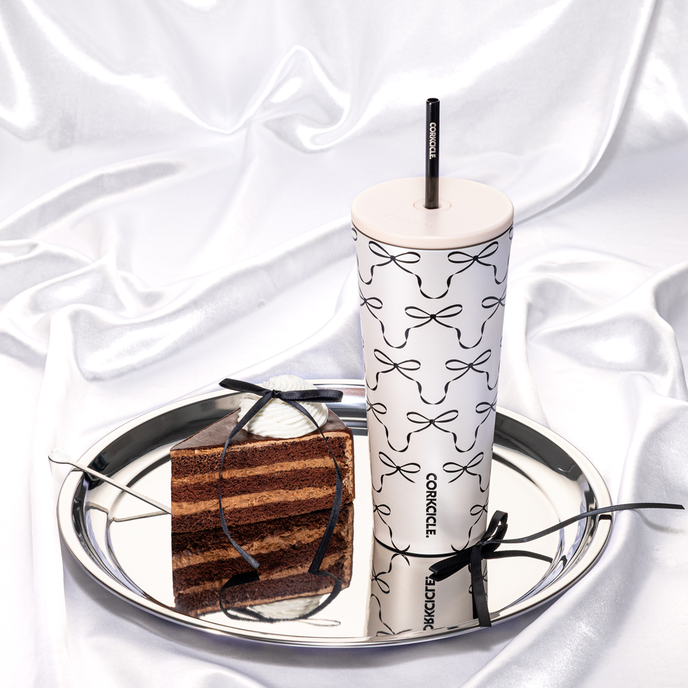 cold-cup-i2 2a98a7269432--2224PBBC-lifestyle.png